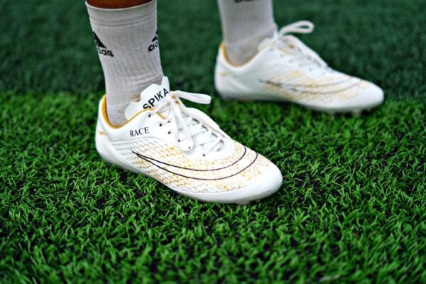 Spika Race Football Shoes - Image 4